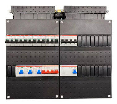 ABB A7500 groepenkast 13 groepen 3 fase